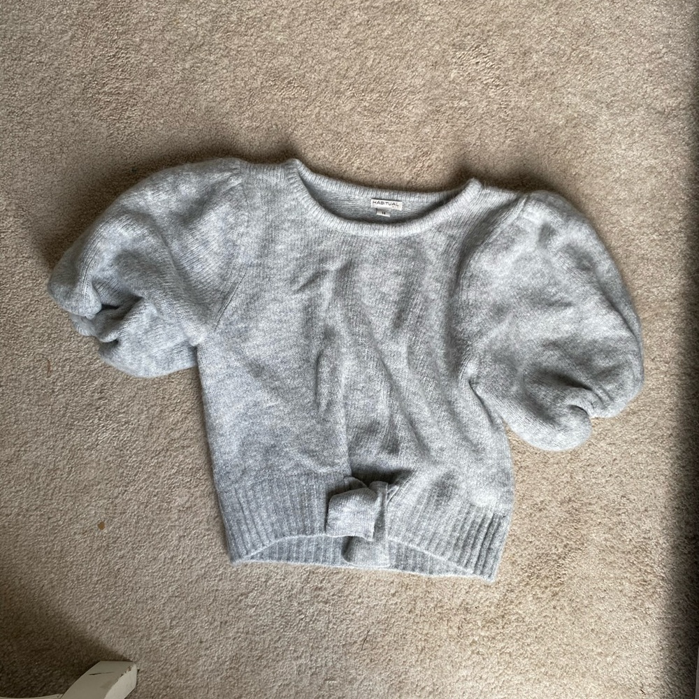 Habitual Kid’s Gray Balloon Sleeve Sweater